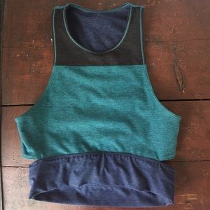 Outdoor Voices Slashback Crop, tri-tone